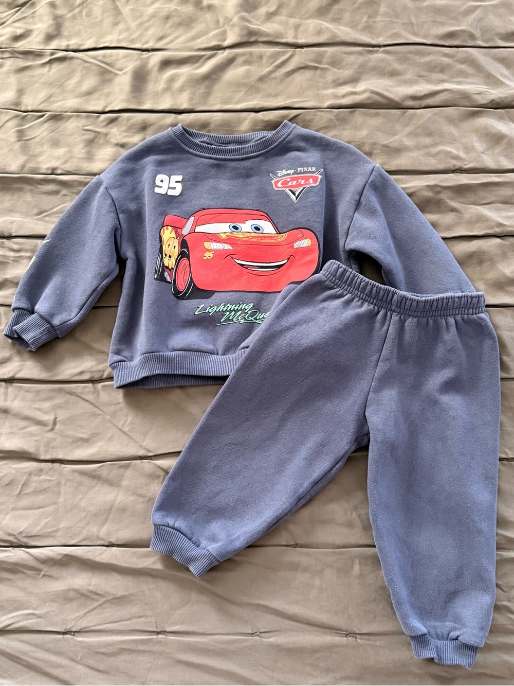 Zara Lightning McQueen Navy Sweatshirt and Sweatpants Set / Size 1.5 Years